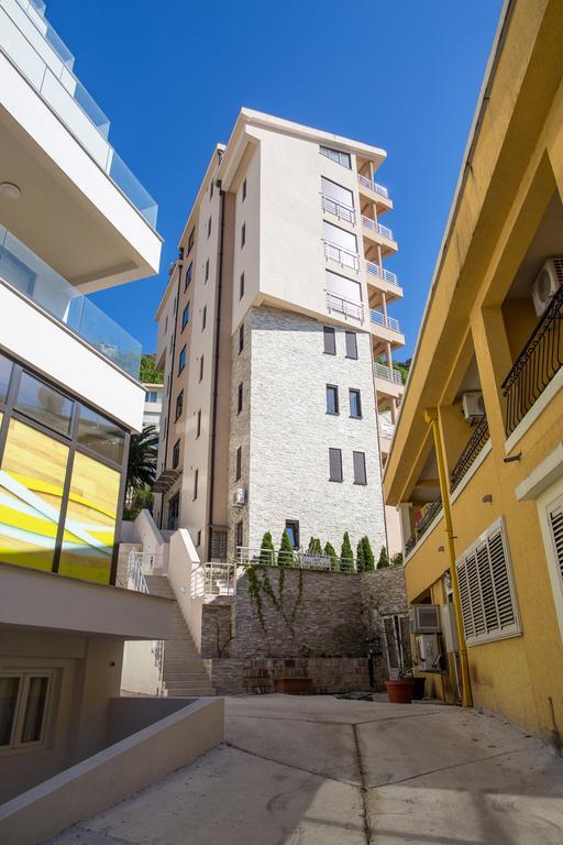 Apartments Lumiere Rafailovici Exterior foto